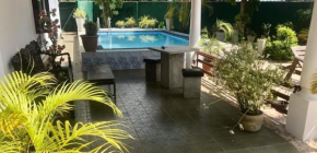 Kingz and Queenz - Negombo